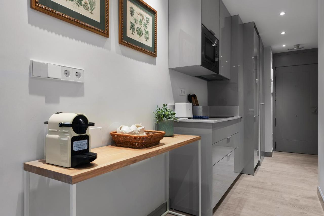 2 Bedrooms 1 Bathroom Furnished - Justicia - Executive Style - Mintystay Мадрид Экстерьер фото