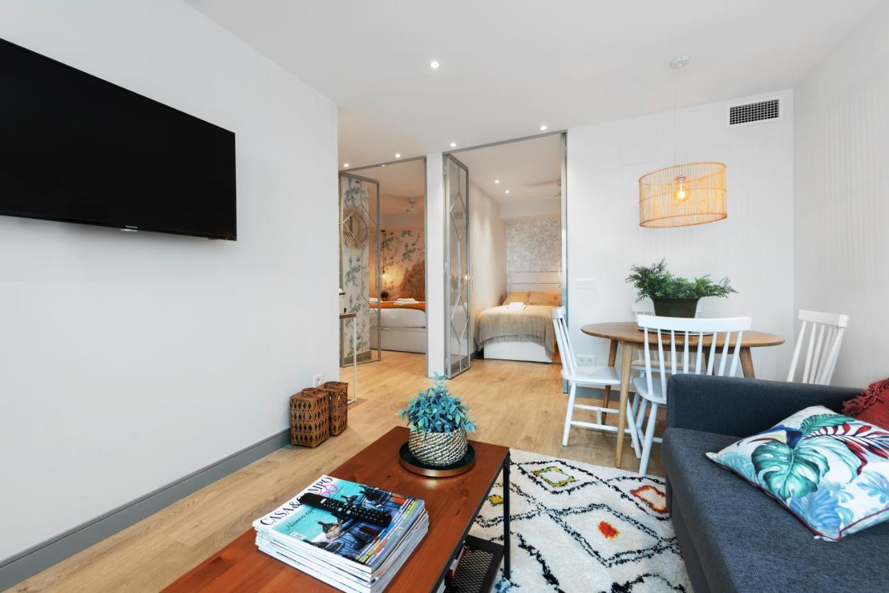 2 Bedrooms 1 Bathroom Furnished - Justicia - Executive Style - Mintystay Мадрид Экстерьер фото