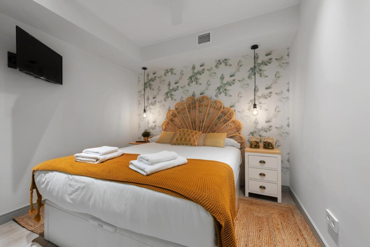 2 Bedrooms 1 Bathroom Furnished - Justicia - Executive Style - Mintystay Мадрид Экстерьер фото